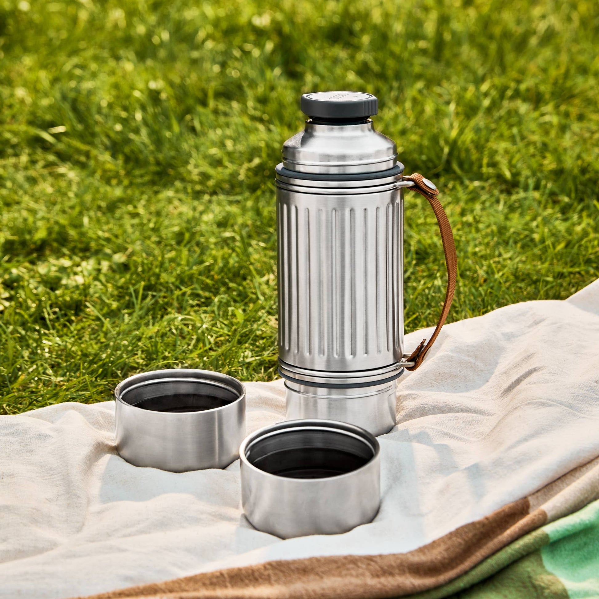 Insulated Explorer Flask Duo w/ 2x Cups