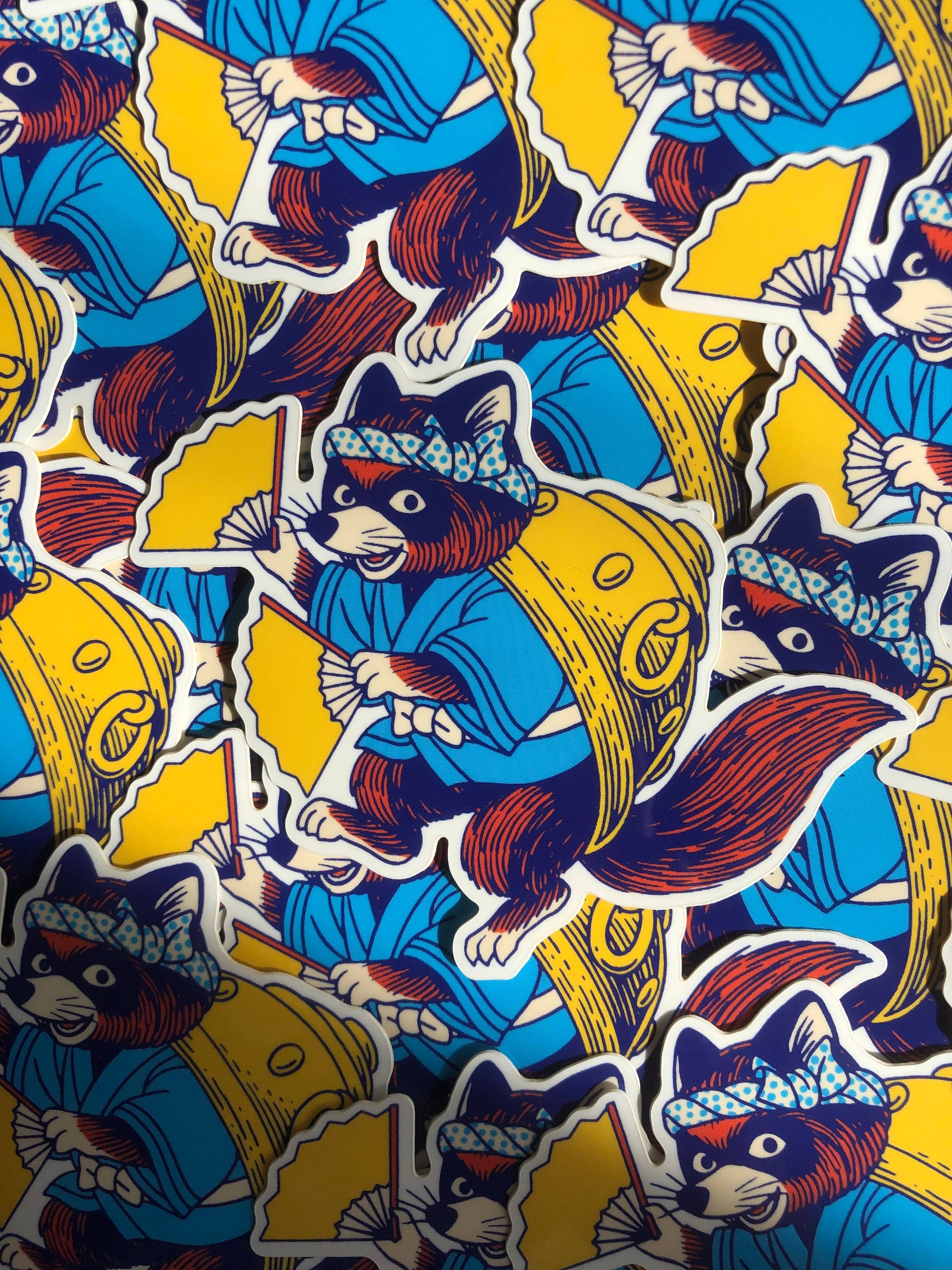 “Bunbuku” vinyl sticker