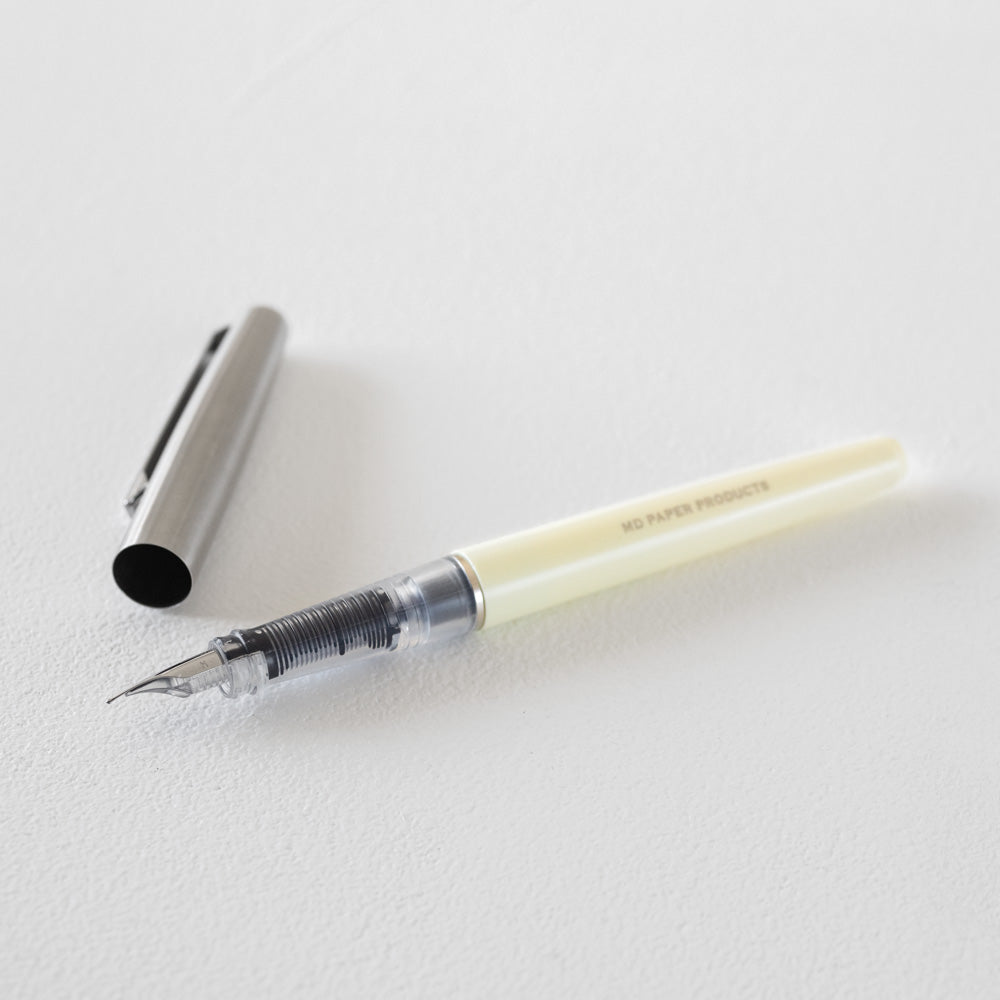 MD Paper Fountain Pen 1