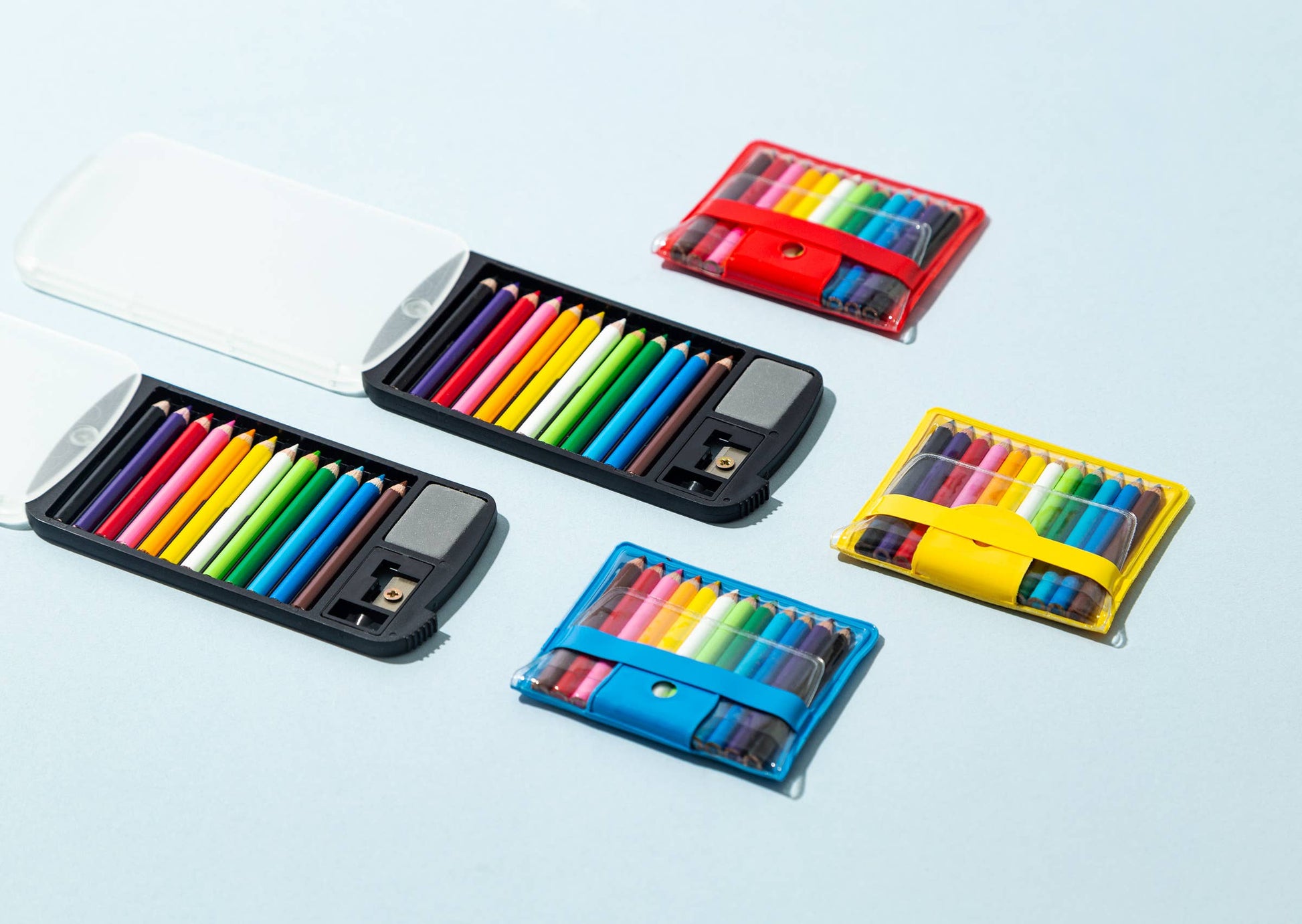 Minitua 12 Coloured Pencil comes with Minitua Sharpener & Eraser
