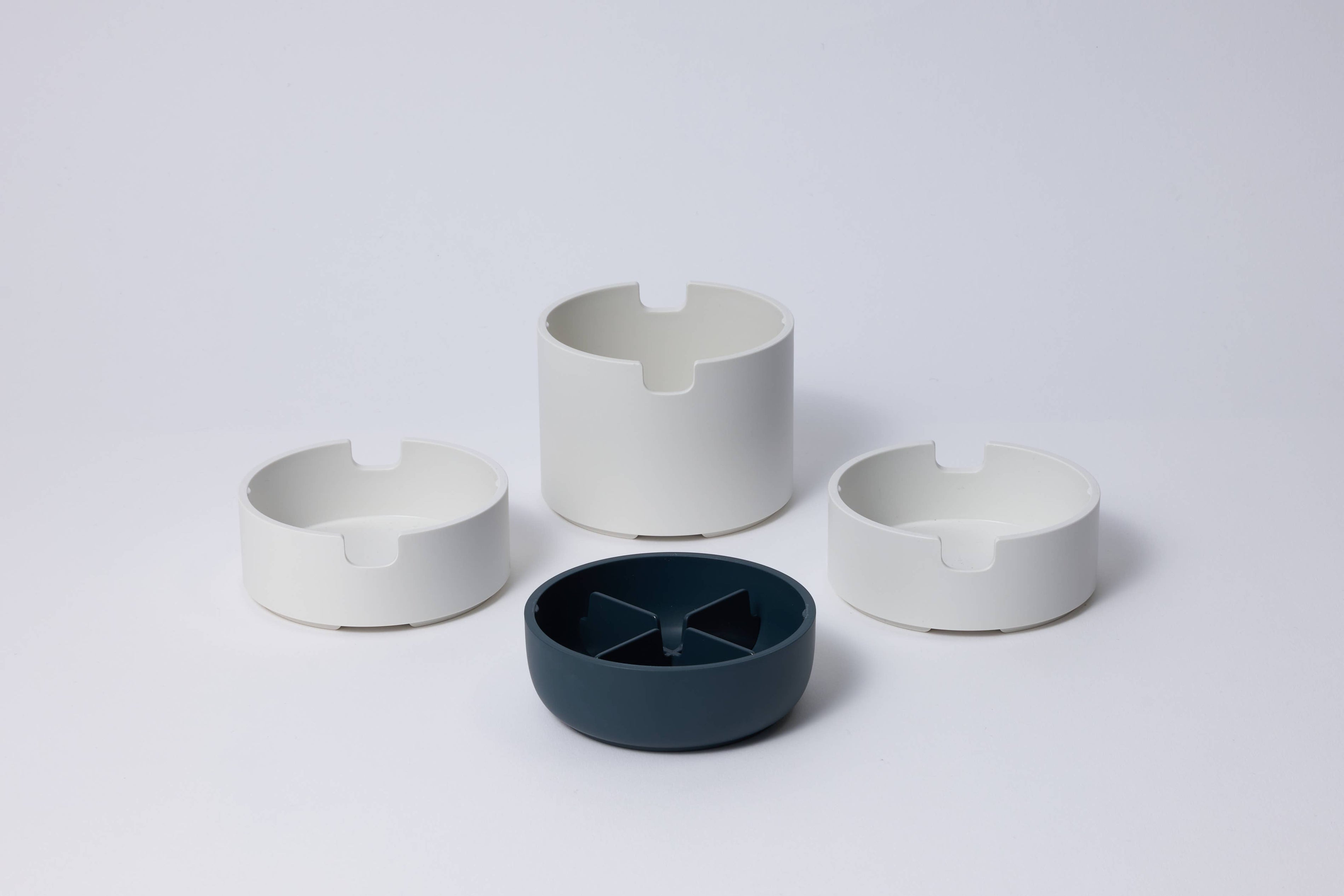 Desk organiser that you can stack in different ways