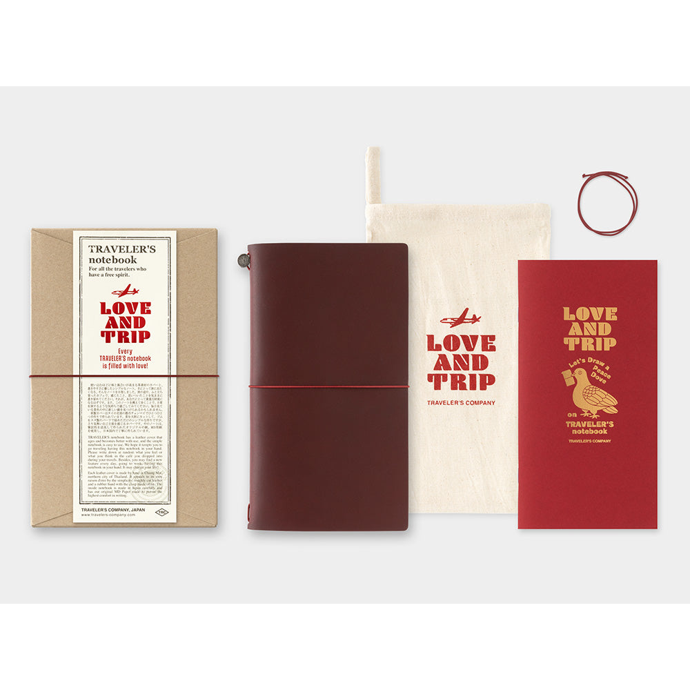 TRAVELER'S Notebook Regular Size Love & Trip 1