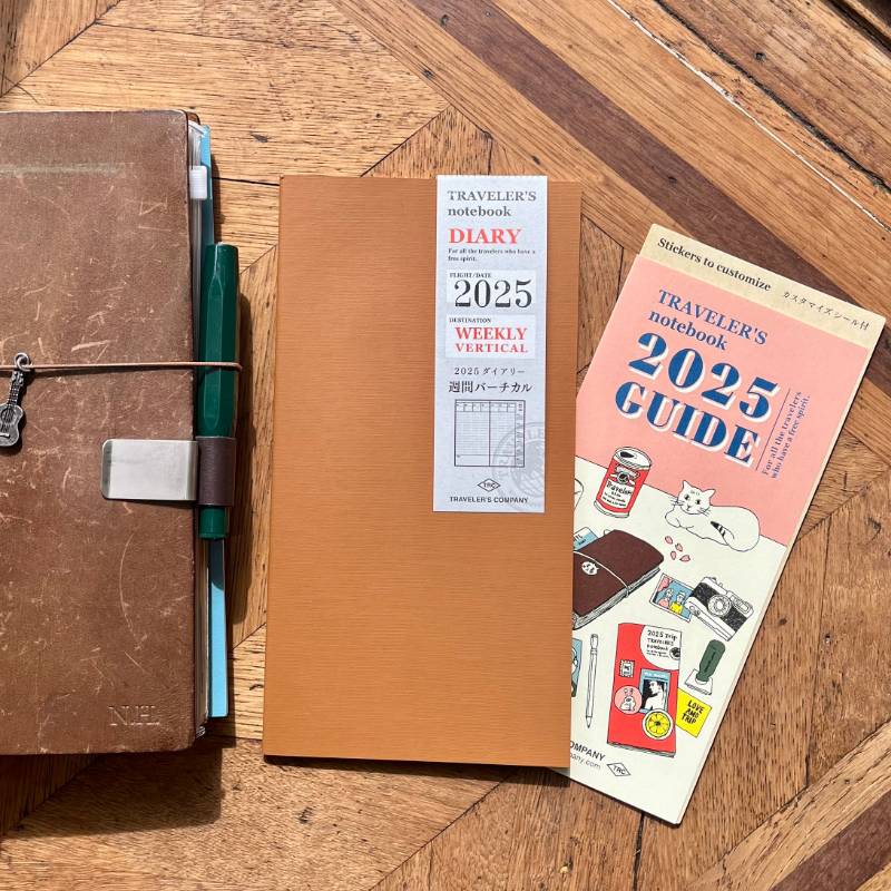 TRAVELER'S Notebook Refill Half-Year Weekly Vertical Diary for July-Dec 2025