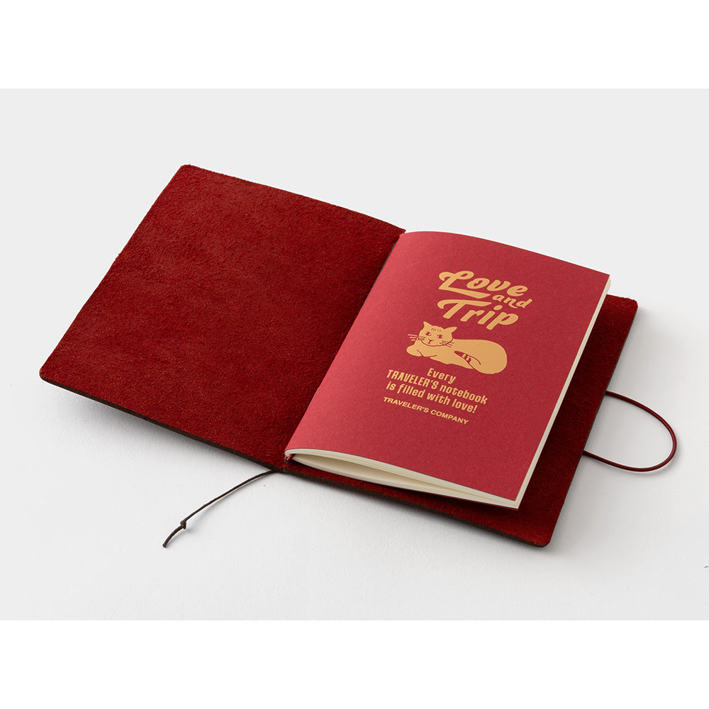 TRAVELER'S Notebook Passport Size Love & Trip 2