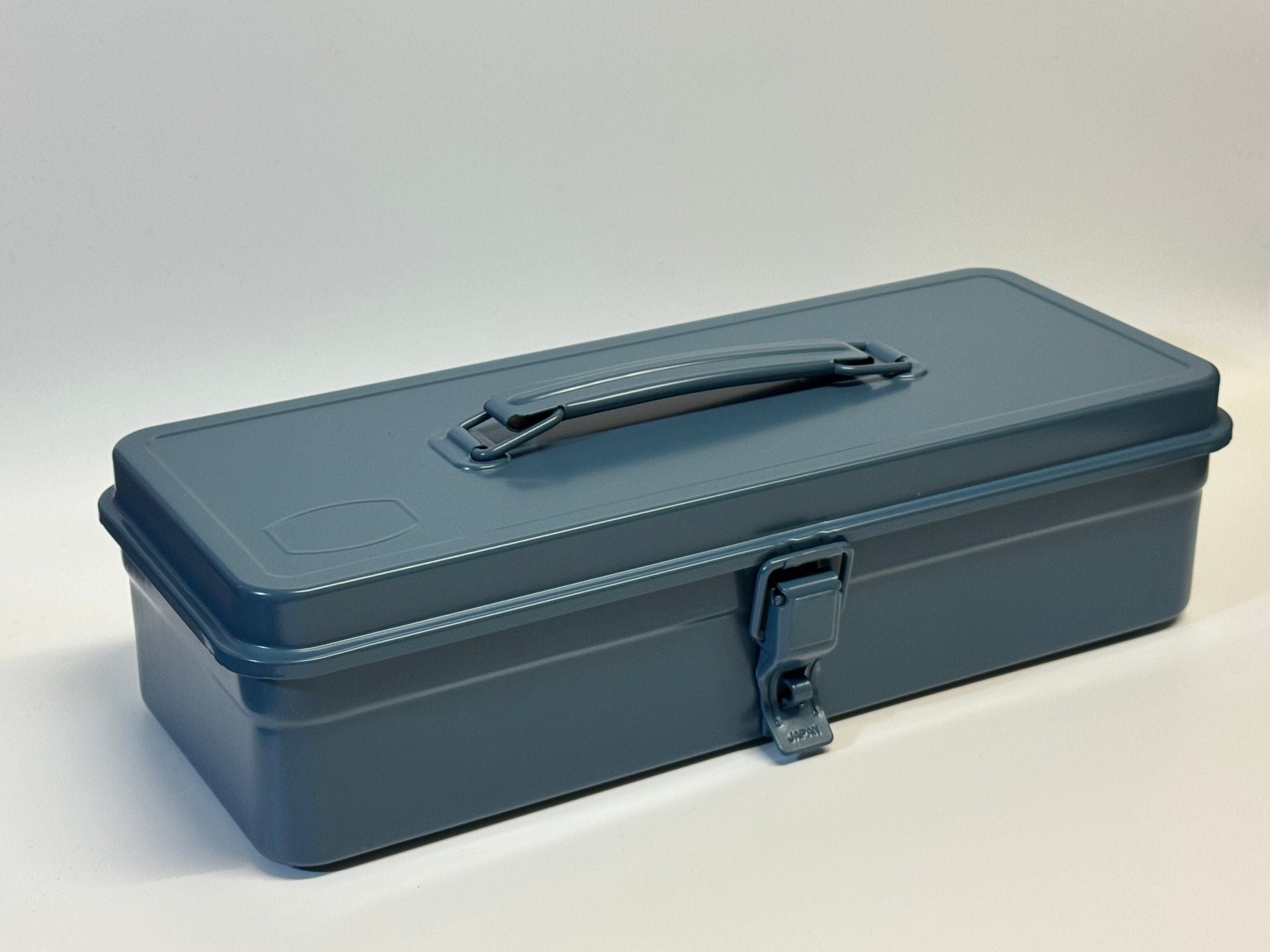 Toyo Steel Trunk Shape Toolbox T-320