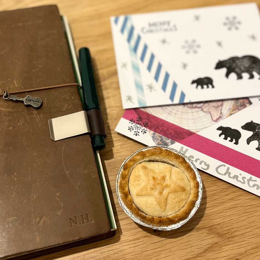 TRAVELER’S Notebook Christmas Journalling Meet-Up: Saturday 29 November 3-6.30pm