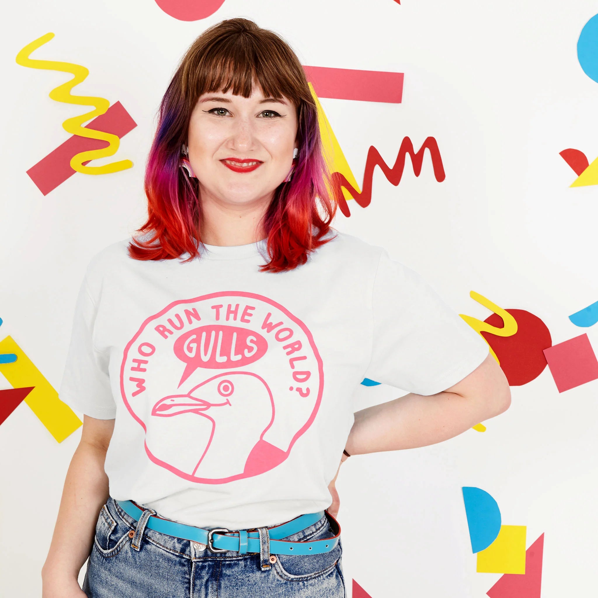 Who Run The World Gulls UNISEX T-Shirt