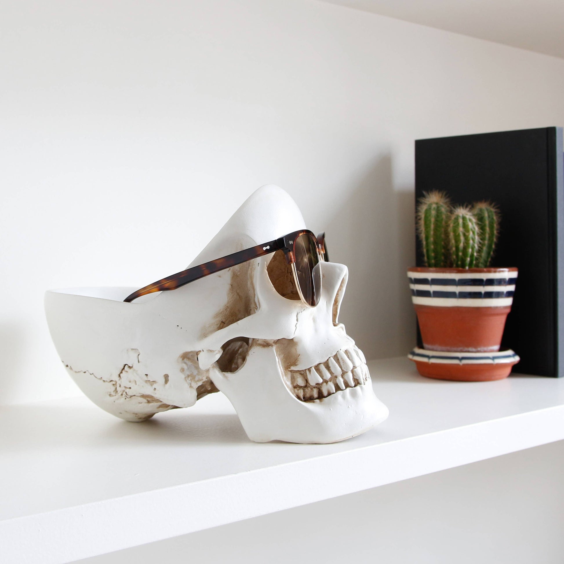 Skull Tidy (White)