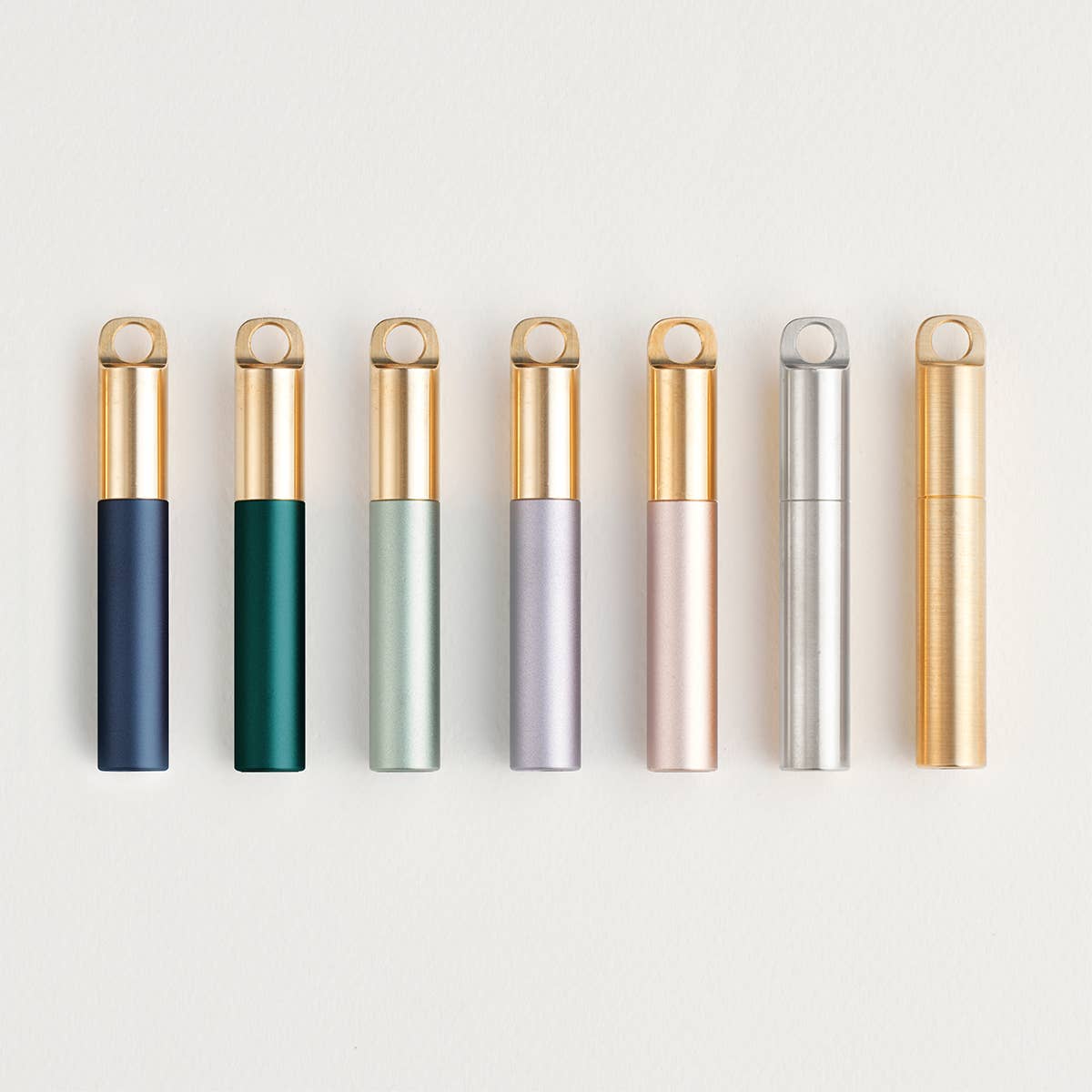 The Field Mouse – refillable travel pen