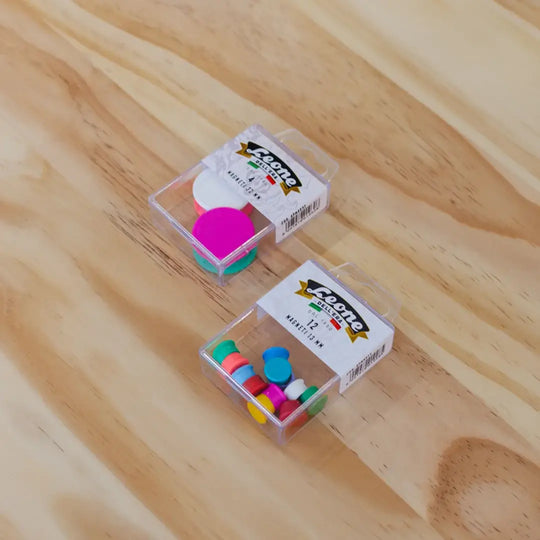Multicolored magnets