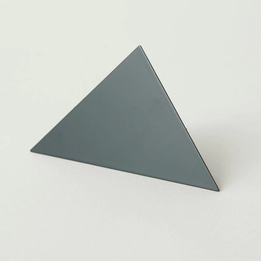 Photo Clip // Geometric Triangle